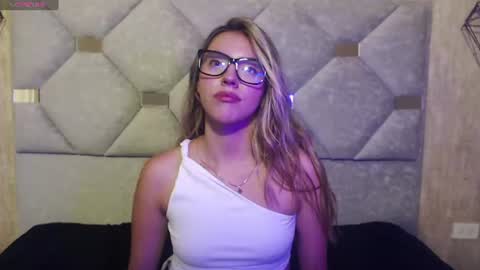 Valentina online show from July 2026 02:34:01 PM