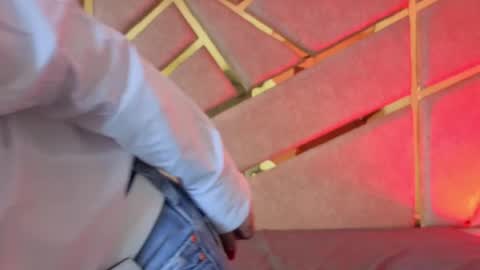 Snapshot of antonella_santorini chatting on June 2026 06:57:02 PM online show from June 2026 06:57:02 PM