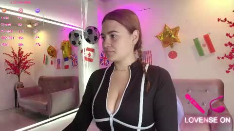Snapshot of antonella_wiild chatting on July 2026 03:34:01 AM Antonella online show from July 2026 03:34:01 AM