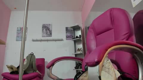 ANTONELLA online show from November 2025 11:44:01 AM