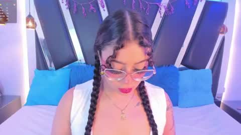 Snapshot of antonellepiercee chatting on June 2026 11:41:01 AM A N T O N E L L E online show from June 2026 11:41:01 AM