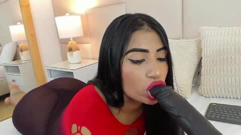 Antonia online show from June 2026 12:53:02 PM