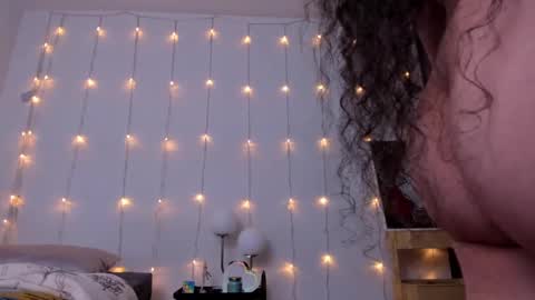 Antonia online show from February 2025 06:15:01 AM