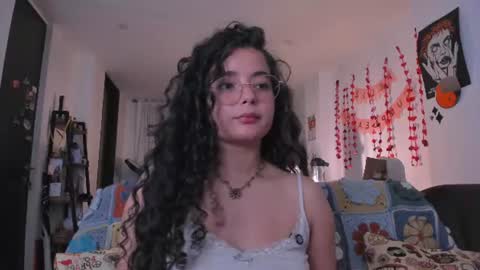 Antonia online show from June 2026 05:12:01 AM