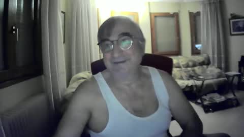 Antonio online show from December 2024 07:04:02 PM