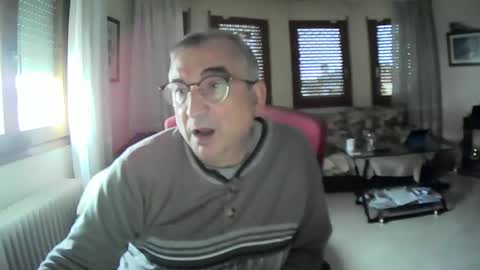 Antonio online show from January 2025 10:57:01 AM