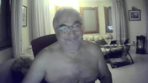 Antonio online show from September 2025 12:54:01 AM