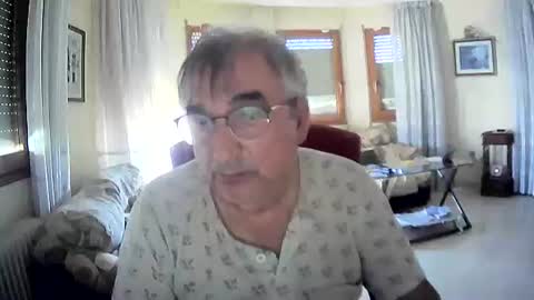 Antonio online show from September 2025 12:18:01 PM