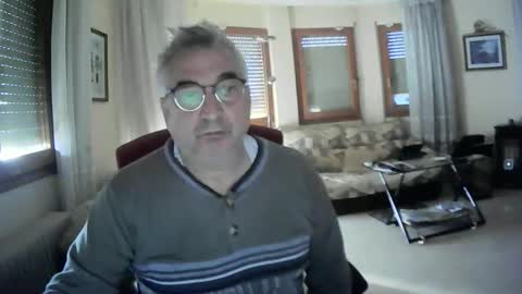 Antonio online show from November 2025 08:15:02 AM