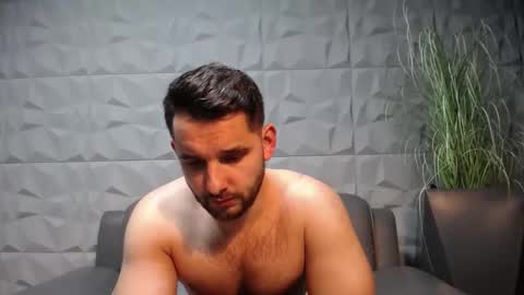 HI My name is Antonio online show from February 2025 12:04:01 AM