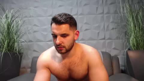 HI My name is Antonio online show from February 2025 08:05:01 PM