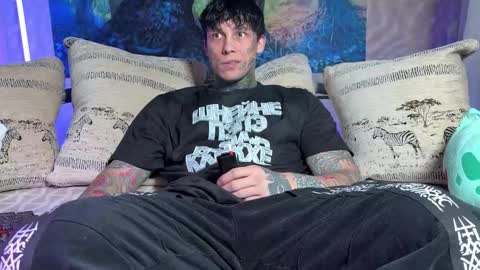 Tom online show from January 2026 06:06:01 AM