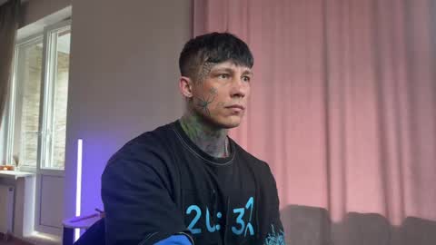 Tom online show from April 2026 06:52:01 AM