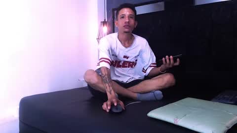 anxiuos miller online show from May 2026 05:05:02 AM