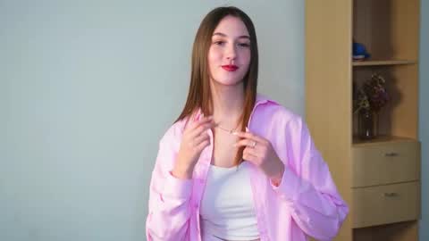 Snapshot of anyawuensche chatting on February 2026 01:19:02 PM Emely online show from February 2026 01:19:02 PM