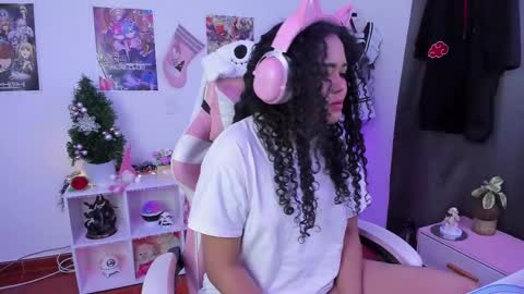 Any online show from December 2024 04:18:01 AM