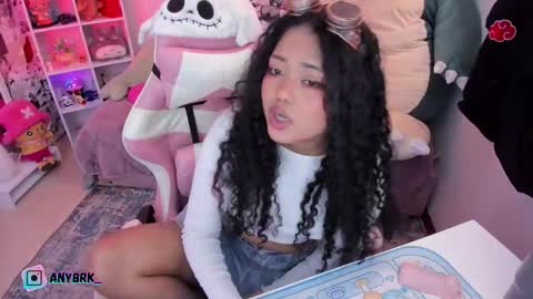 Any online show from November 2025 02:00:02 AM