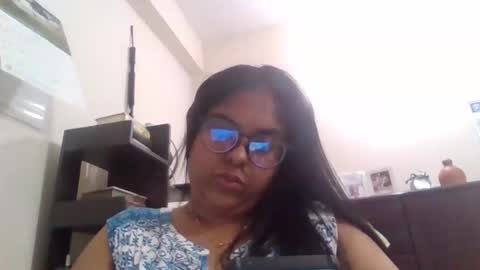 anydanyg online show from April 2026 12:25:01 PM