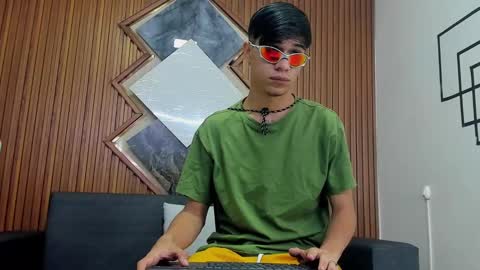 anyelo_sexyhot online show from February 2025 11:47:02 AM