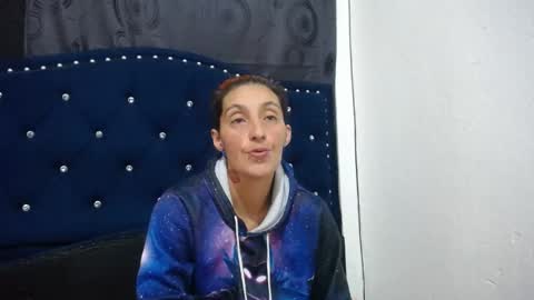 Snapshot of anyu_1306 chatting on December 2024 07:37:01 AM anyu online show from December 2024 07:37:01 AM