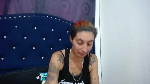 Snapshot of anyu_1306 chatting on January 2025 06:02:01 PM anyu online show from January 2025 06:02:01 PM