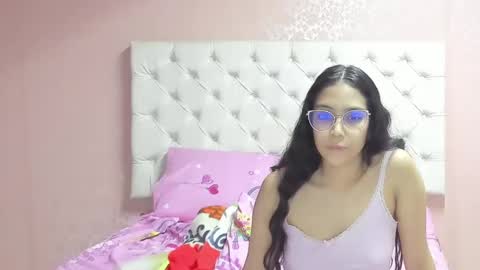 Aome Rainbow online show from February 2025 04:27:02 AM