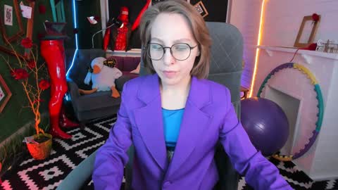 Snapshot of aphexqueen chatting on December 2024 03:26:01 PM APHEX QUEEN online show from December 2024 03:26:01 PM