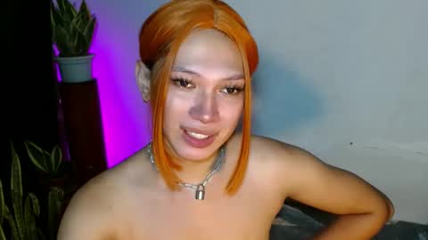 Snapshot of aphr0dite_x chatting on December 2024 03:08:01 PM Roman Goddess online show from December 2024 03:08:01 PM