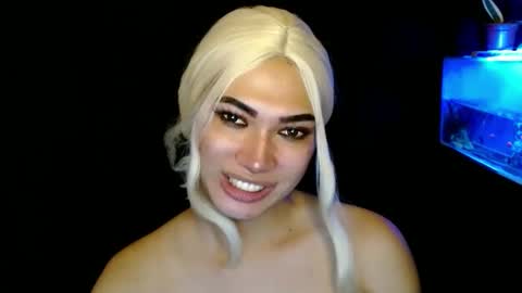 Snapshot of aphr0dite_x chatting on January 2025 07:24:01 AM Roman Goddess online show from January 2025 07:24:01 AM