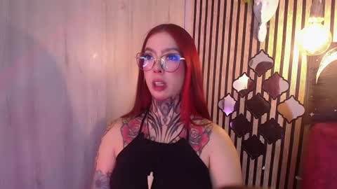Snapshot of aphrodite__bloom chatting on June 2026 12:17:02 AM aphrodite__bloom online show from June 2026 12:17:02 AM