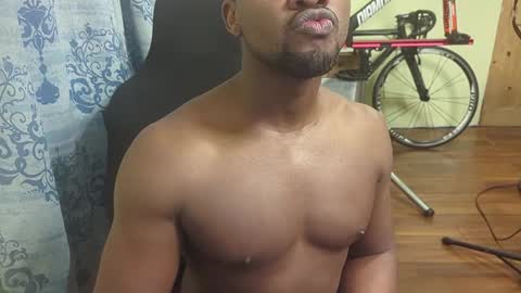 apollodarkmn online show from December 2024 02:01:01 AM