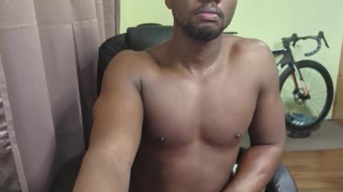 apollodarkmn online show from November 2025 01:59:02 AM