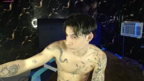 Snapshot of apolo01_ chatting on June 2026 09:39:02 PM Apolo online show from June 2026 09:39:02 PM