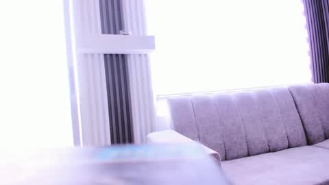 Snapshot of apolo_bianco_ chatting on March 2025 09:03:02 PM APOLO online show from March 2025 09:03:02 PM