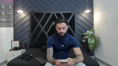 Snapshot of apolo_bianco_ chatting on September 2025 11:16:01 PM APOLO online show from September 2025 11:16:01 PM