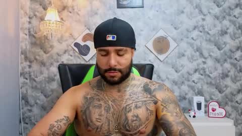 Snapshot of apolo_ryder chatting on March 2026 11:50:01 PM APOLO online show from March 2026 11:50:01 PM