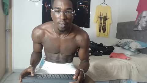 apoloblackbig online show from October 2025 06:54:02 PM