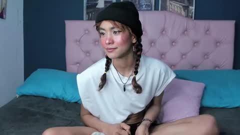 sofi y kevin online show from October 2025 02:31:02 AM