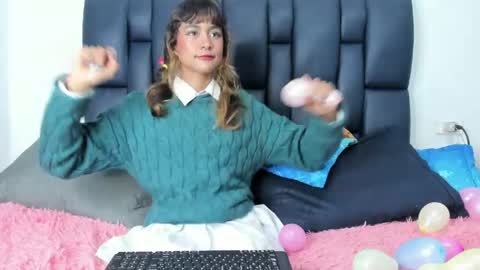sofi y kevin online show from May 2026 01:06:01 PM