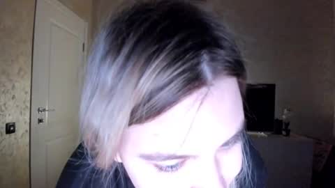 Snapshot of appleyummybuns chatting on November 2025 10:50:02 AM appleyummybuns online show from November 2025 10:50:02 AM