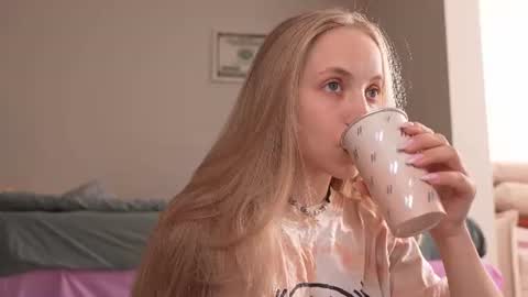  REYNA  my friend   online show from July 2026 03:38:02 PM