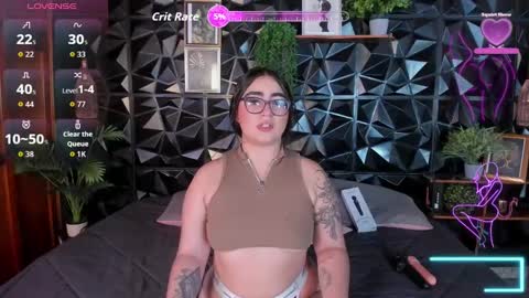 Snapshot of appril_foxx chatting on November 2025 03:05:02 PM apprilfoxx online show from November 2025 03:05:02 PM