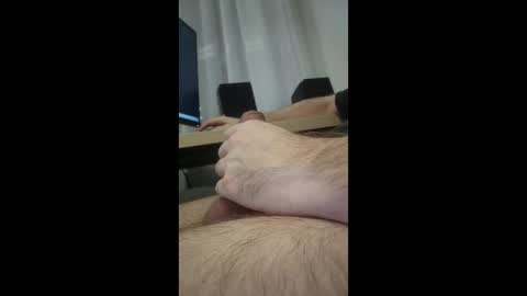 april10000 online show from December 2025 04:59:02 PM