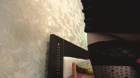 April Bronte online show from February 2026 07:51:01 AM