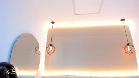 April online show from November 2025 06:46:02 AM