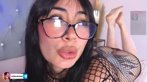 Cris online show from December 2025 01:05:02 PM