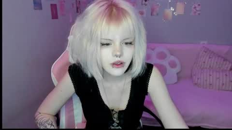 Alice D online show from July 2026 08:36:01 PM