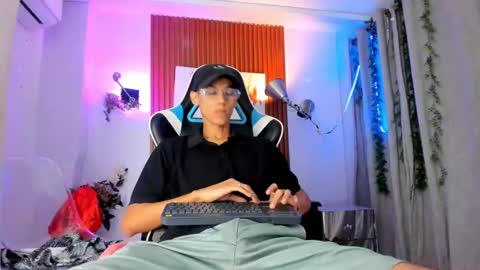 aquarius_xxx online show from October 2025 11:33:02 AM
