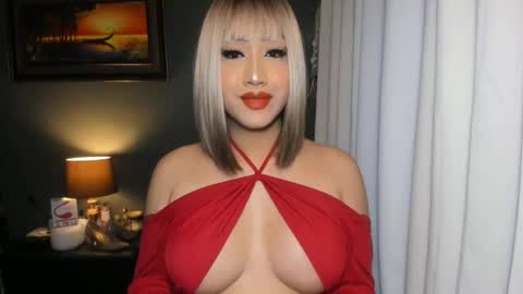 Alicia online show from February 2025 07:30:02 PM