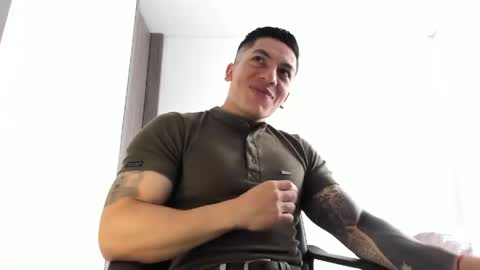 Snapshot of aquiles_51 chatting on April 2026 05:54:02 PM Jonathan online show from April 2026 05:54:02 PM